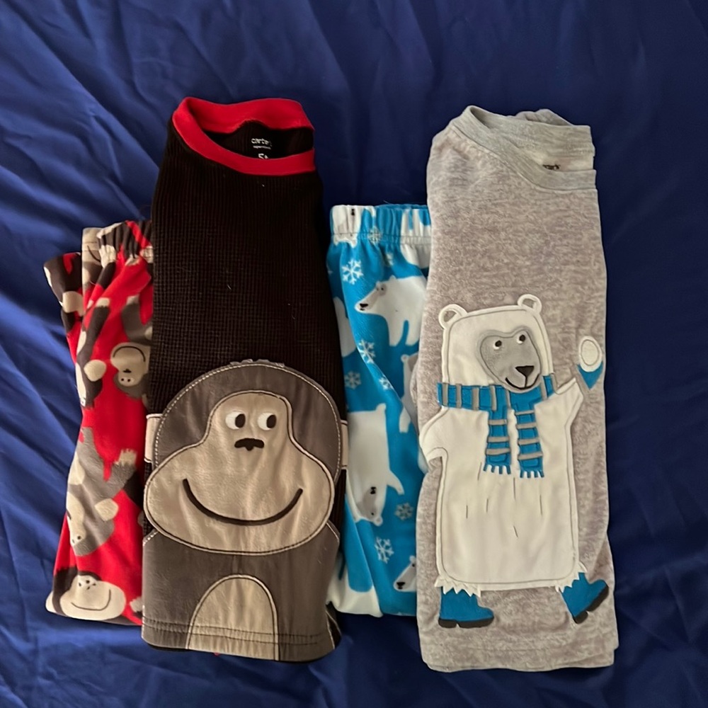 Boys Carter’s Winter Pajamas 5t